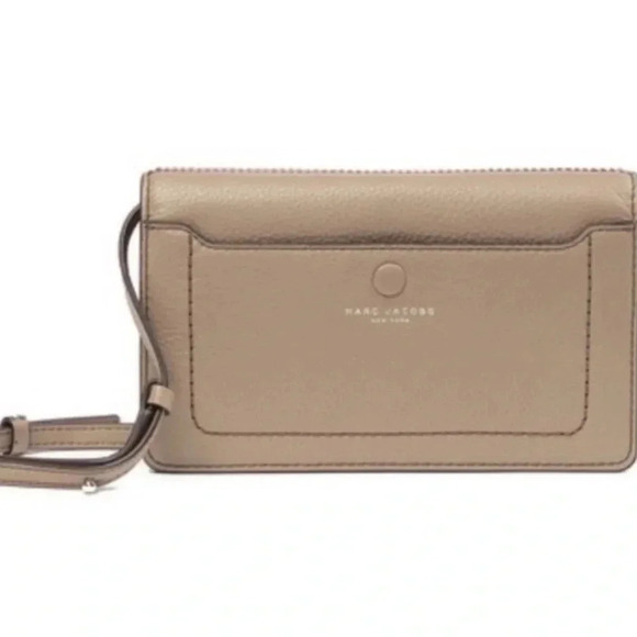 Marc Jacobs Empire City Crossbody - Picture 9 of 9